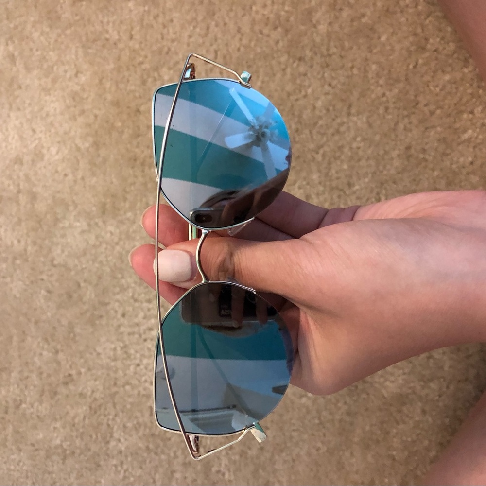 Sunnies